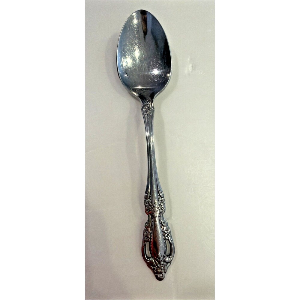 Oneida Raphael Teaspoon Spoon USA Deluxe Distinction Stainless Flatware